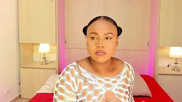 EmilyyStuart online show from 12.18.25