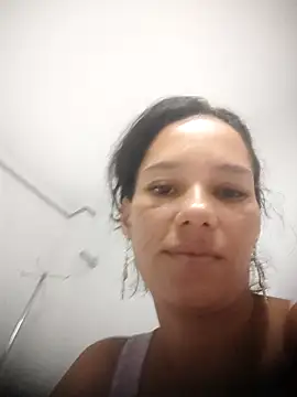 Snapshot of thasmyni chatting on 05.15.26 thasmyni online show from 05.15.26