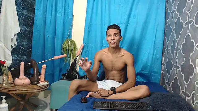 Snapshot of Ryan_Vergon chatting on 03.22.25 Ryan Vergon online show from 03.22.25