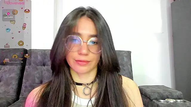 Snapshot of emmadiaz1 chatting on 01.12.25 emmadiaz1 online show from 01.12.25