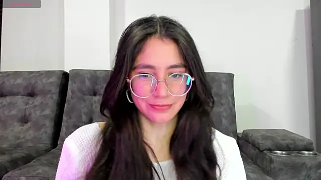 Snapshot of emmadiaz1 chatting on 01.29.25 emmadiaz1 online show from 01.29.25