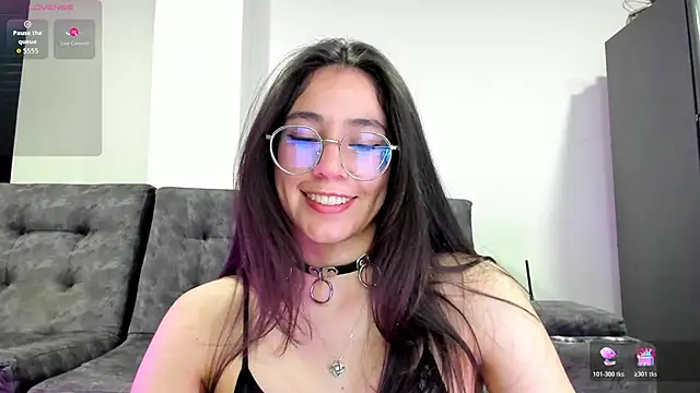 emmadiaz1 online show from 12.01.25