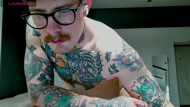 white King9999 online show from 11.15.25