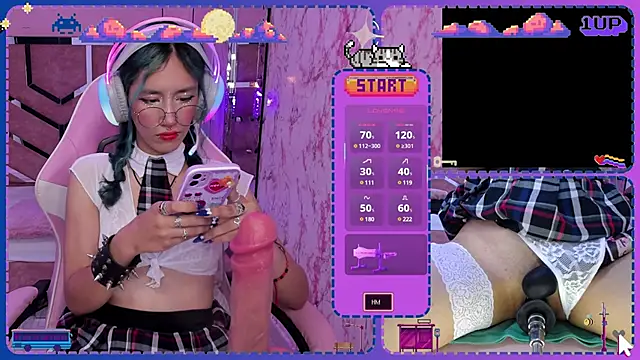 Snapshot of AriDawson chatting on 03.17.25 AriDawson online show from 03.17.25