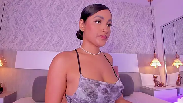 AishaPeyton online show from 12.05.25