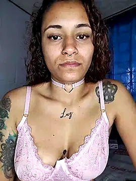 caroline0997 online show from 11.02.25