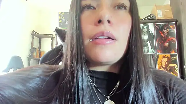 Snapshot of missexy303av chatting on 03.19.25 missexy303av online show from 03.19.25