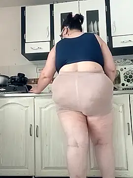 Madisonpalacio online show from 10.21.25