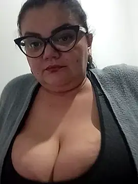 Madisonpalacio online show from 11.19.25