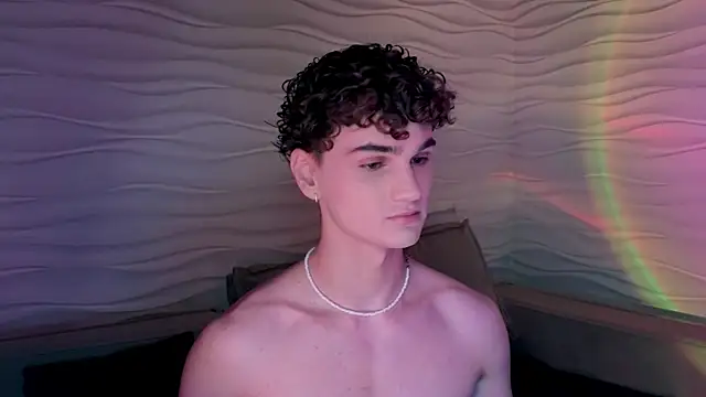 adam 21cm   online show from 01.24.25