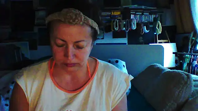 MariaAnaSunshine online show from 11.10.25