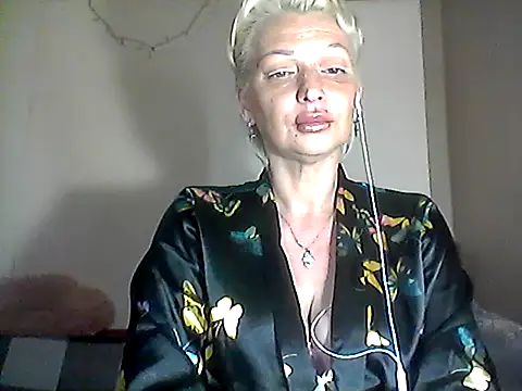 Snapshot of MaryJane441 chatting on 05.22.26 MaryJane441 online show from 05.22.26
