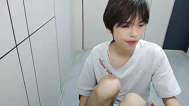 Snapshot of xiaottt1918 chatting on 08.09.26 xiaottt1918 online show from 08.09.26