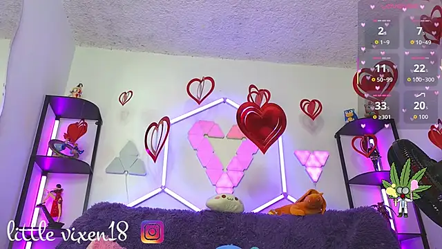 littlevixen18 online show from 04.08.26