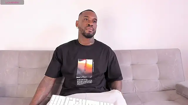 Snapshot of Dvid_Rullers chatting on 03.05.25 Dvid Rullers online show from 03.05.25