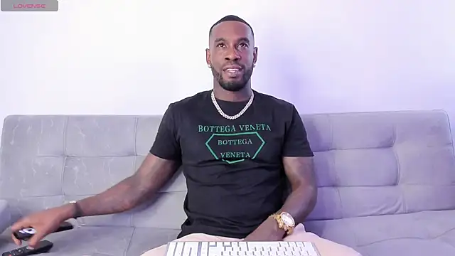 Snapshot of Dvid_Rullers chatting on 03.17.25 Dvid Rullers online show from 03.17.25