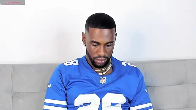 Snapshot of Dvid_Rullers chatting on 03.22.25 Dvid Rullers online show from 03.22.25