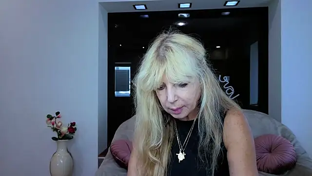 Anna Diax online show from 09.09.25