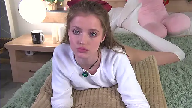 AshleyDouglas online show from 12.21.24