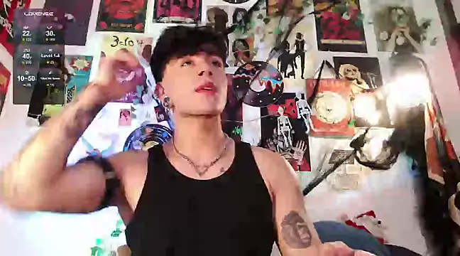 Snapshot of Mathew_stardust chatting on 12.08.24 Mathew stardust online show from 12.08.24