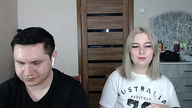 Kristy-Max online show from 03.04.25