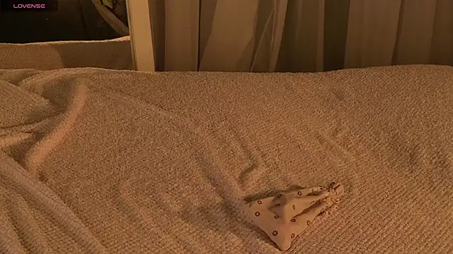 SunnyRisha online show from 12.02.25