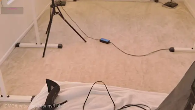 SunnyRisha online show from 04.18.26