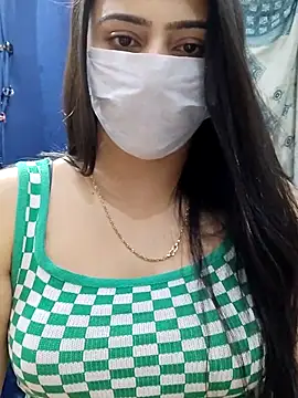 Snapshot of Mylovesana chatting on 07.22.26 Mylovesana online show from 07.22.26