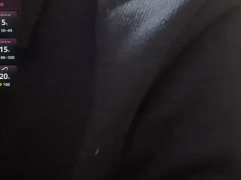 Snapshot of CM100412 chatting on 02.02.26 CM100412 online show from 02.02.26