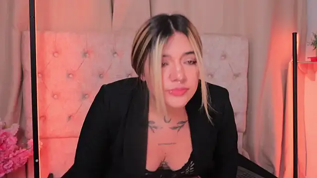 ashleyvalirya online show from 02.03.25