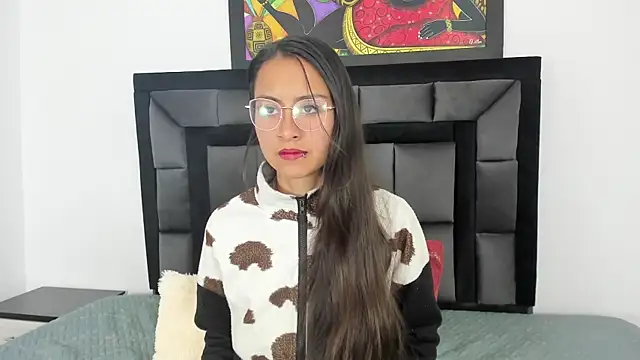 Snapshot of tatiana_valencia chatting on 03.19.25 tatiana valencia online show from 03.19.25