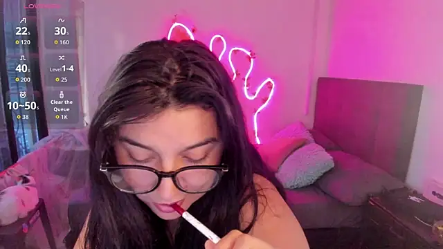 Judychase2 online show from 10.27.25