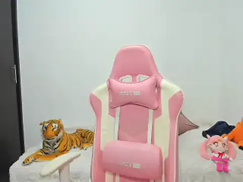 saori 9b online show from 02.02.25