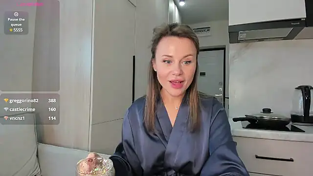  cometoseeme  online show from 01.26.25