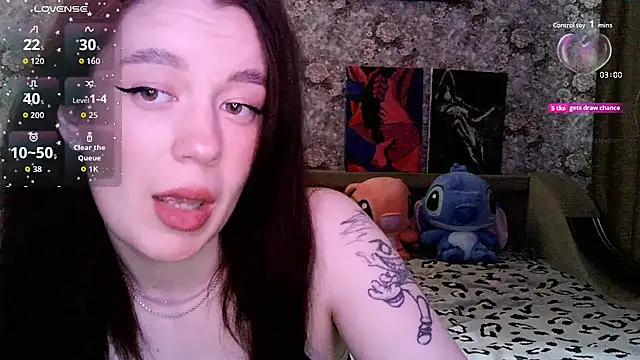 AlexandrinaLii online show from 10.29.25