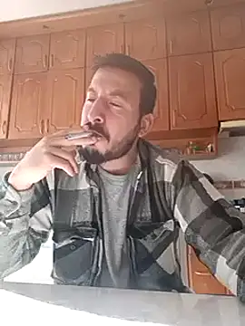 Snapshot of Karizmatikman chatting on 01.02.25 Karizmatikman online show from 01.02.25