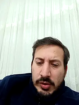 Snapshot of Karizmatikman chatting on 12.22.25 Karizmatikman online show from 12.22.25