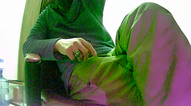 hardbigcock16 online show from 02.05.25