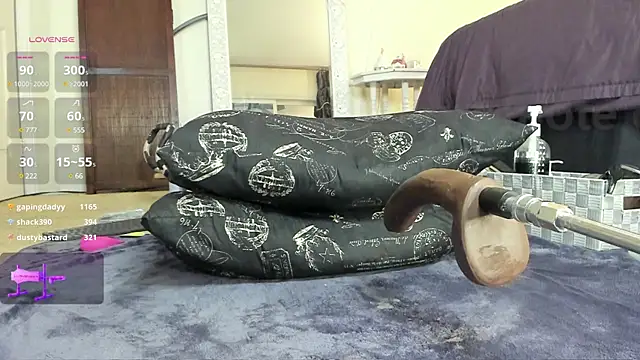 Peaches N Kreme online show from 02.07.25