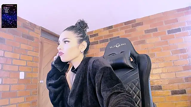 paulinabarnett- online show from 12.28.24