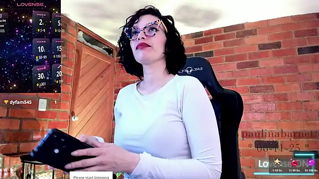 paulinabarnett- online show from 11.06.25