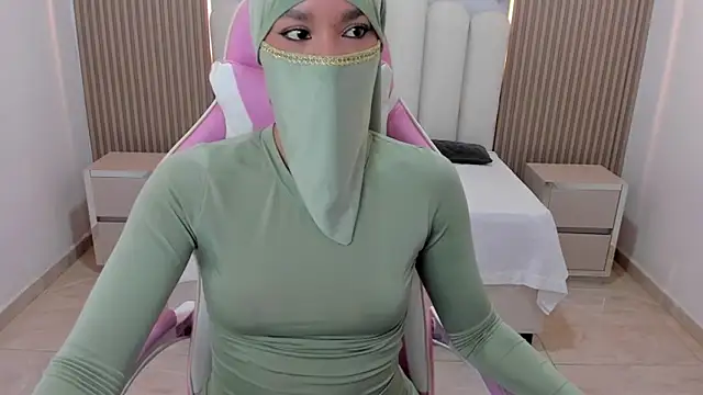 Hanaa latif online show from 01.18.25