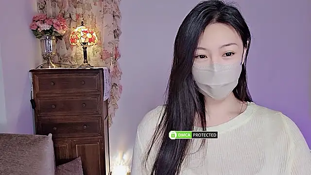 Snapshot of L-Moonlight chatting on 12.02.24 L-Moonlight online show from 12.02.24