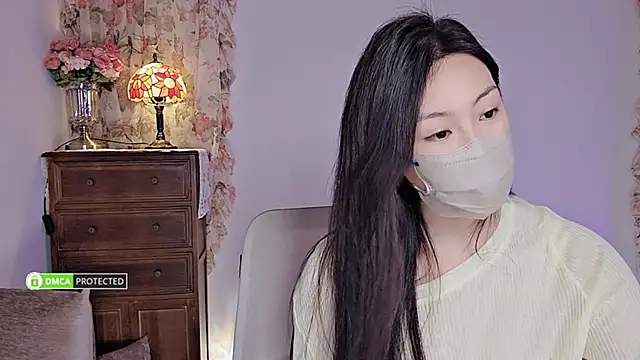 Snapshot of L-Moonlight chatting on 12.02.24 L-Moonlight online show from 12.02.24