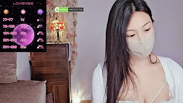 Snapshot of L-Moonlight chatting on 01.14.25 L-Moonlight online show from 01.14.25