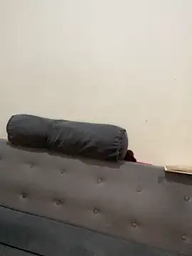 Cocowett online show from 02.04.25