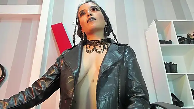 MeliizaQueen online show from 02.08.25