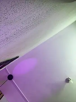 Mia ross16 online show from 12.16.25