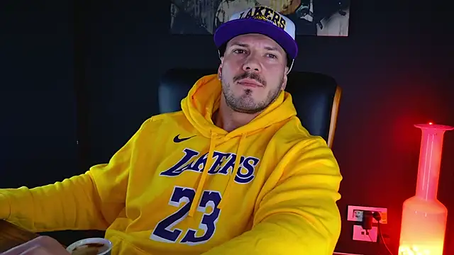 AngeloEric online show from 12.12.24