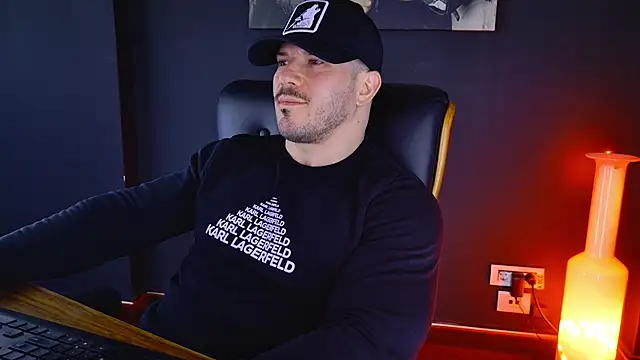 AngeloEric online show from 02.11.25